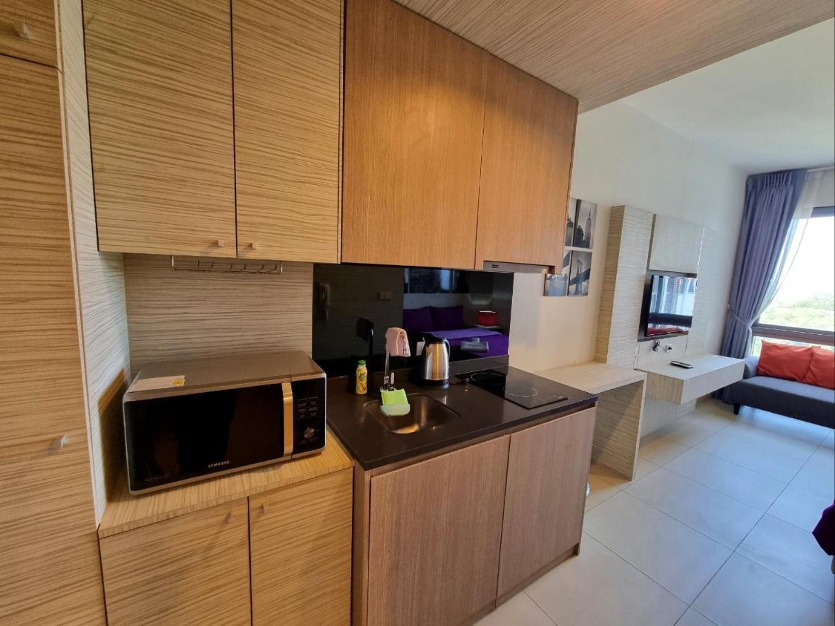Unixx Condo Pattaya Near Walking Street エクステリア 写真